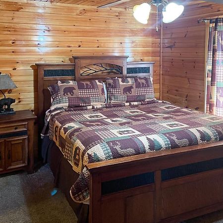 Black Bear Hideaway Cabin Gatlinburg Eksteriør bilde