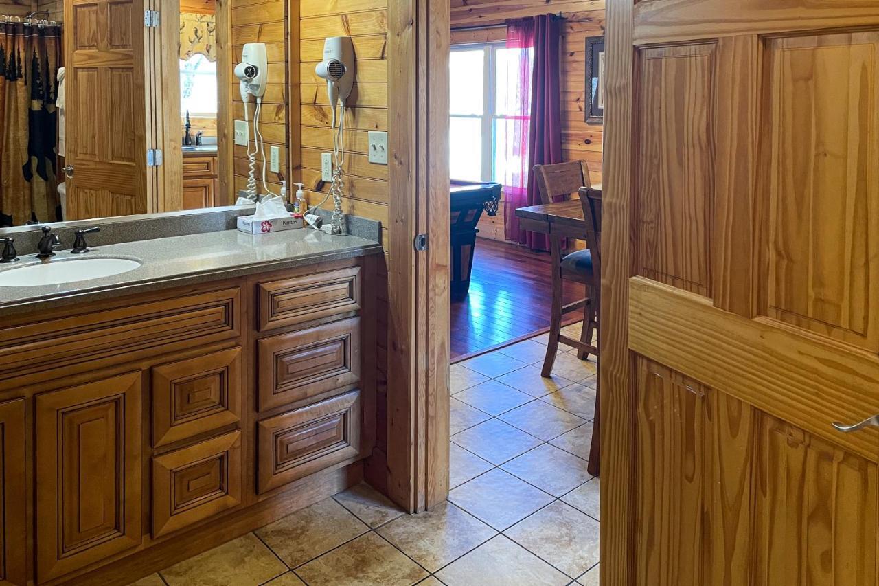 Black Bear Hideaway Cabin Gatlinburg Eksteriør bilde